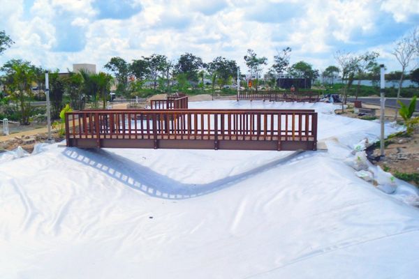 Lake-At-A-Golf-Course