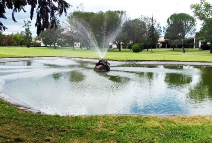 golf-course-pond-geomembrane-liner