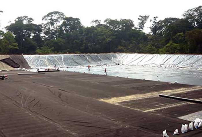 liquid-landfill-geomembrane-liner